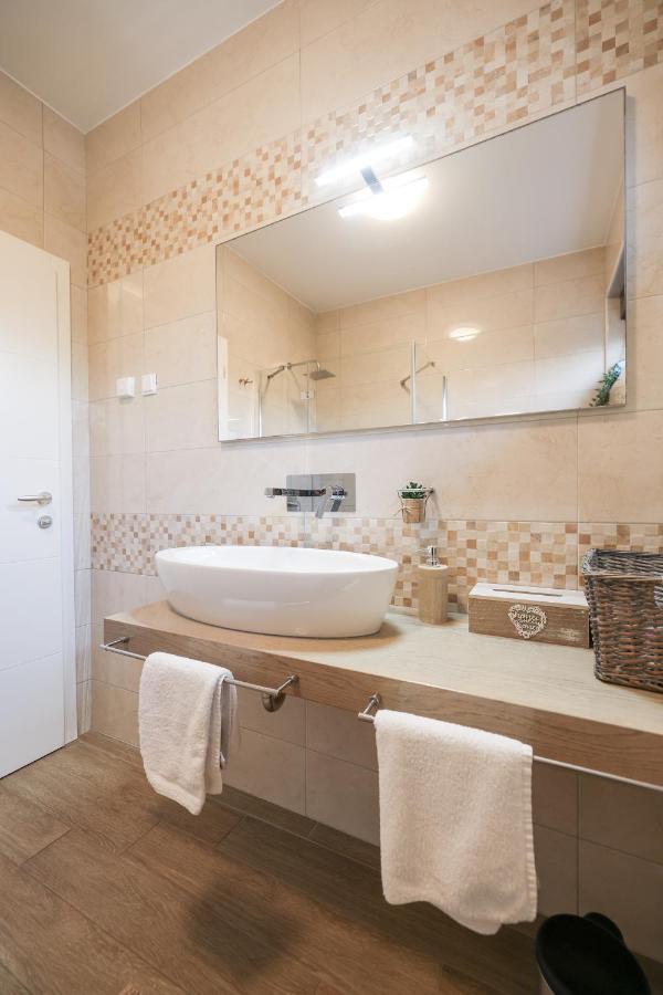 Apartmani Mato 1 زادار المظهر الخارجي الصورة