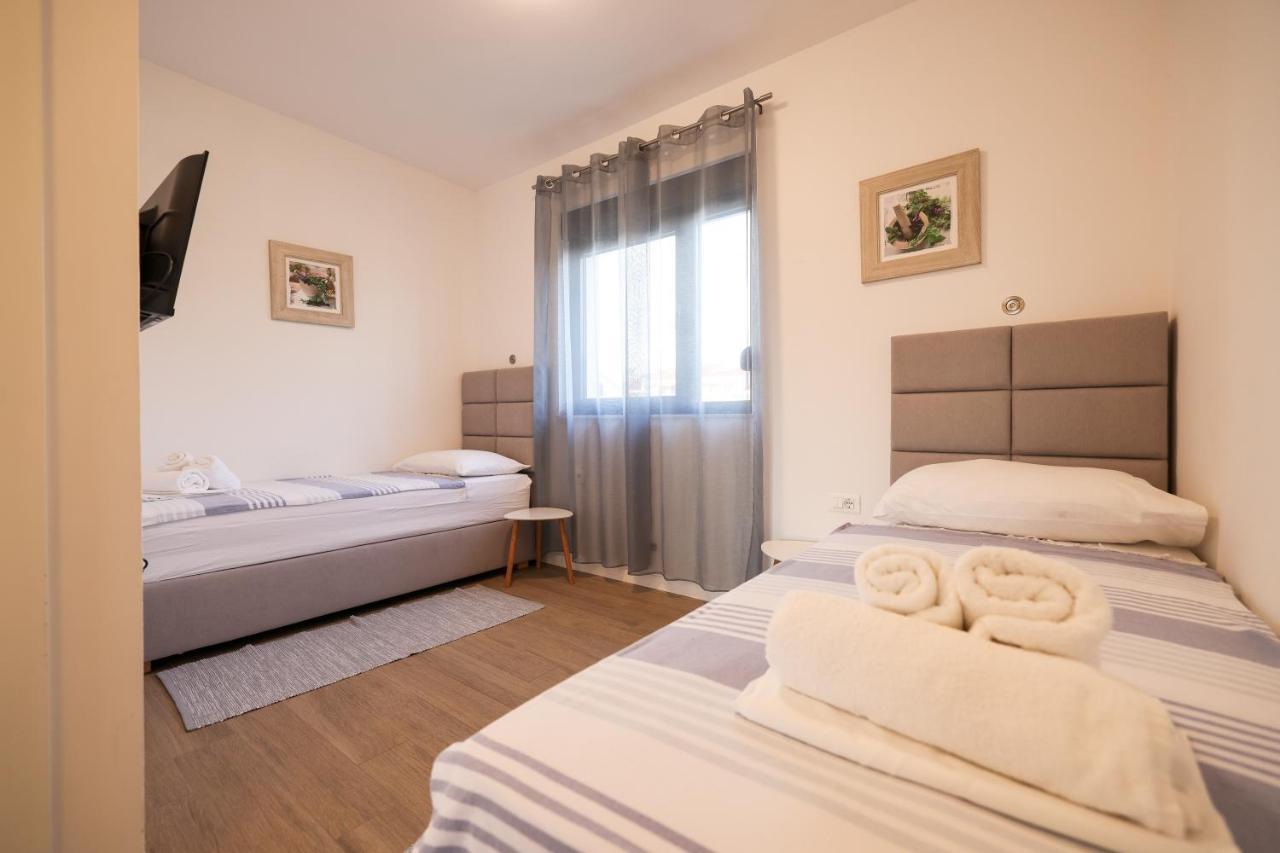 Apartmani Mato 1 زادار المظهر الخارجي الصورة