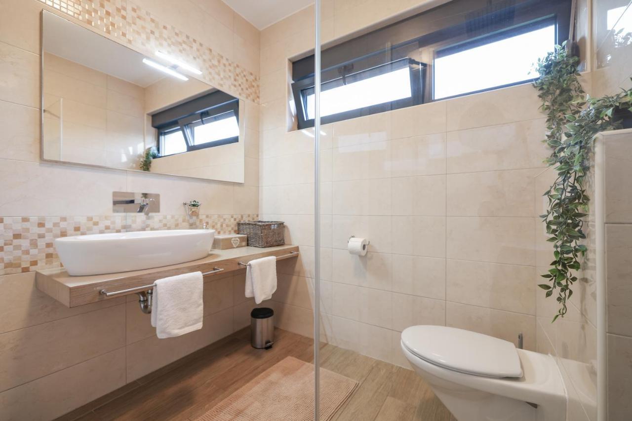 Apartmani Mato 1 زادار المظهر الخارجي الصورة